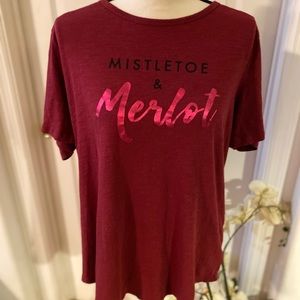 Mistletoe & Merlot Old Navy Seasonal Tee XL